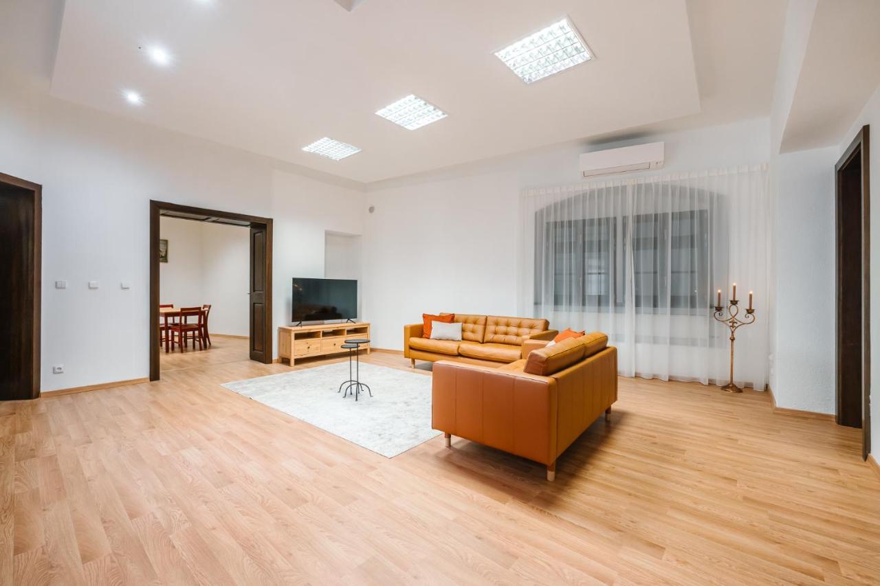 Michalska Residence 1 براتسيلافا المظهر الخارجي الصورة