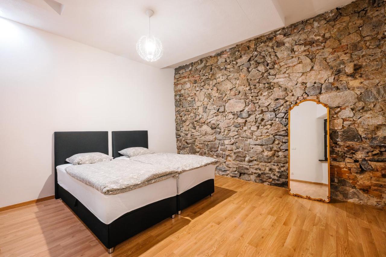 Michalska Residence 1 براتسيلافا المظهر الخارجي الصورة